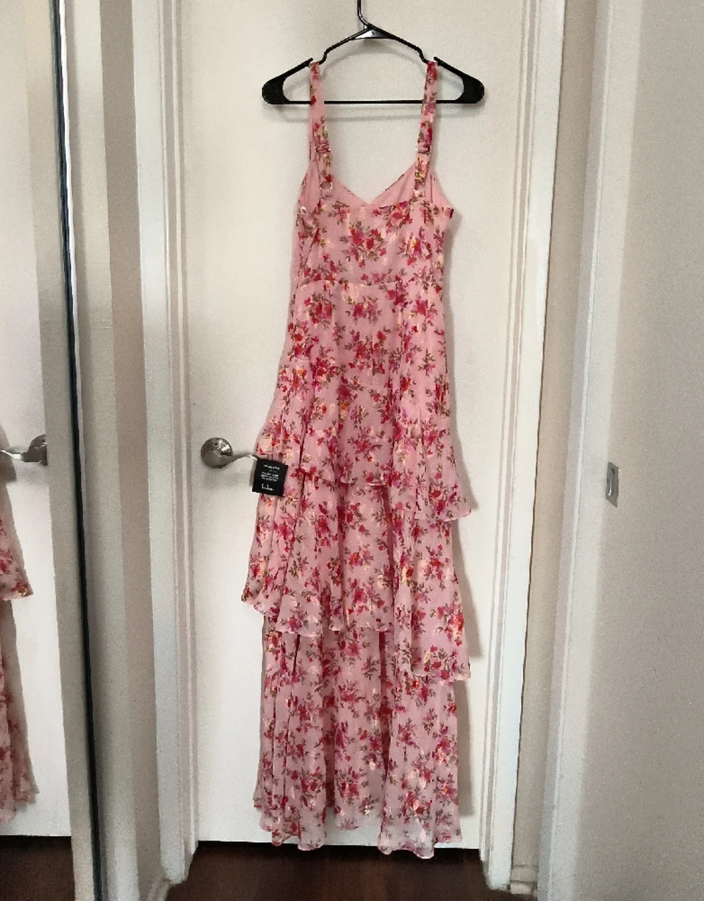 Lulu's Pink Floral Maxi Dress (BRAND NEW) - Picture 8 of 9